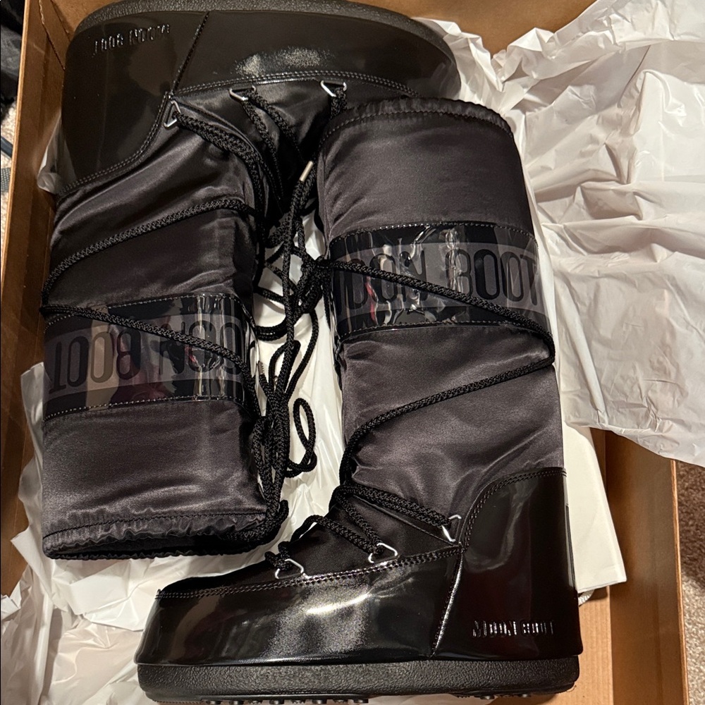 Moon Boot Black Winter & Rain Boots - Picture 2 of 3
